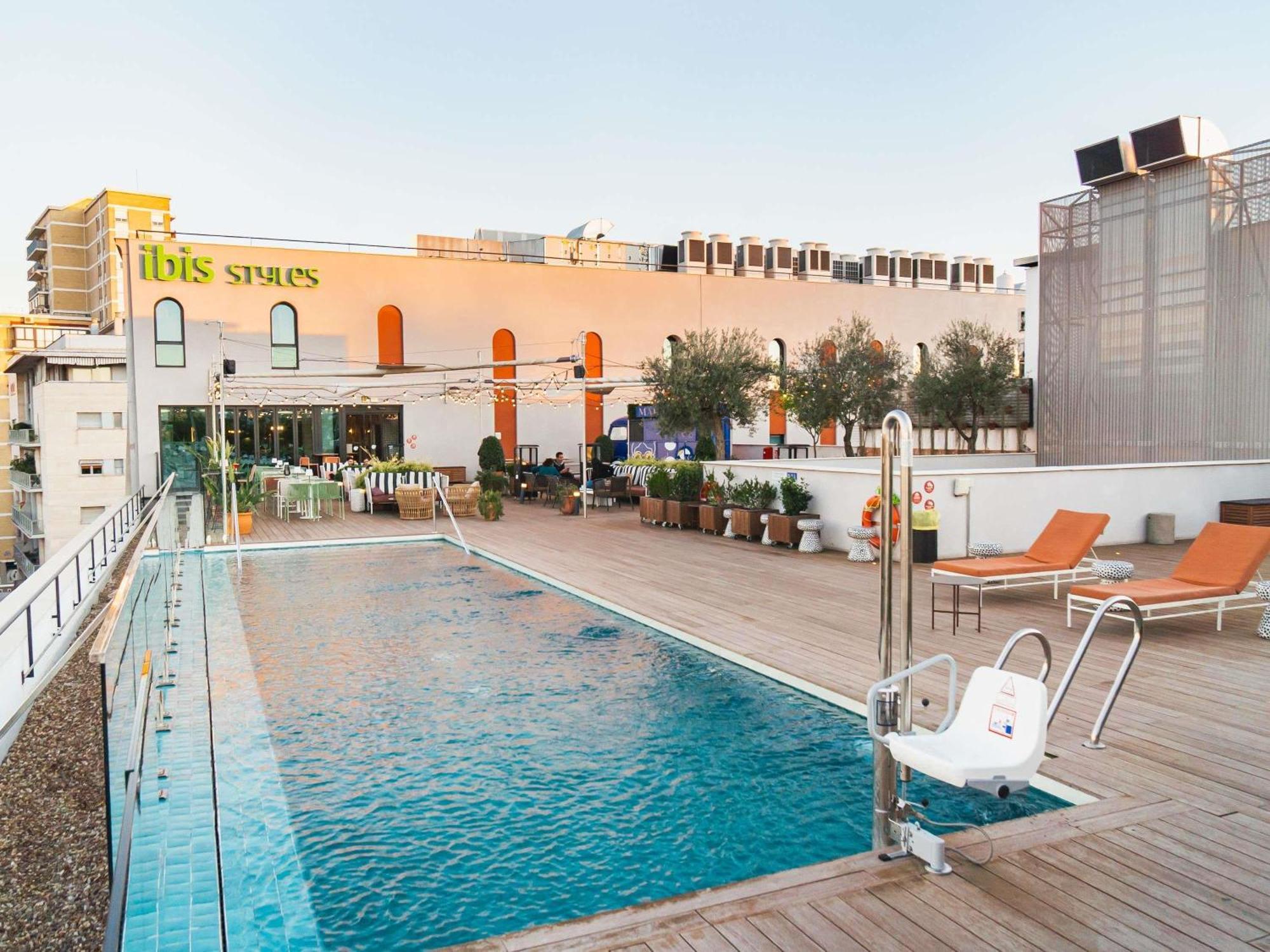 Ibis Styles Sevilla City Santa Justa Eksteriør bilde